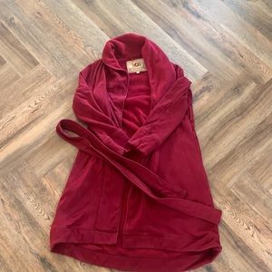 Size small ugg robe
